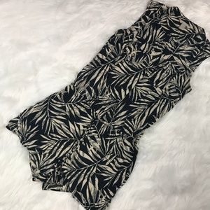Banana Republic womens size 2 romper floral print